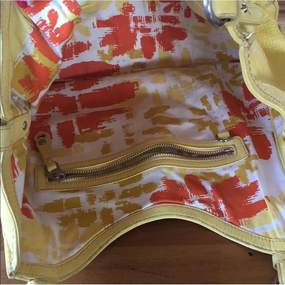 Cole Haan handbag - Picture 7 of 8